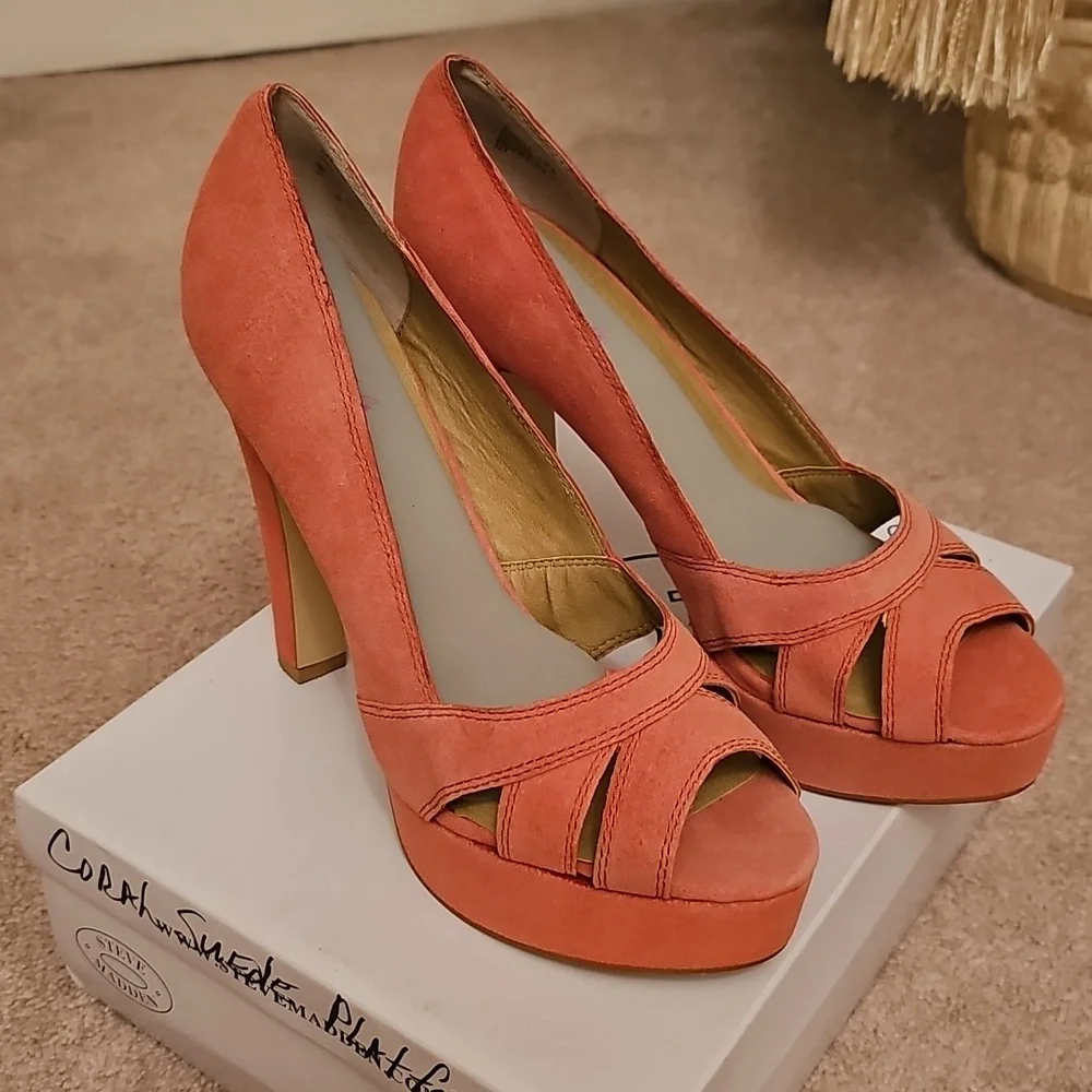 BRAND NEW CORAL SUEDE PLATFORMS